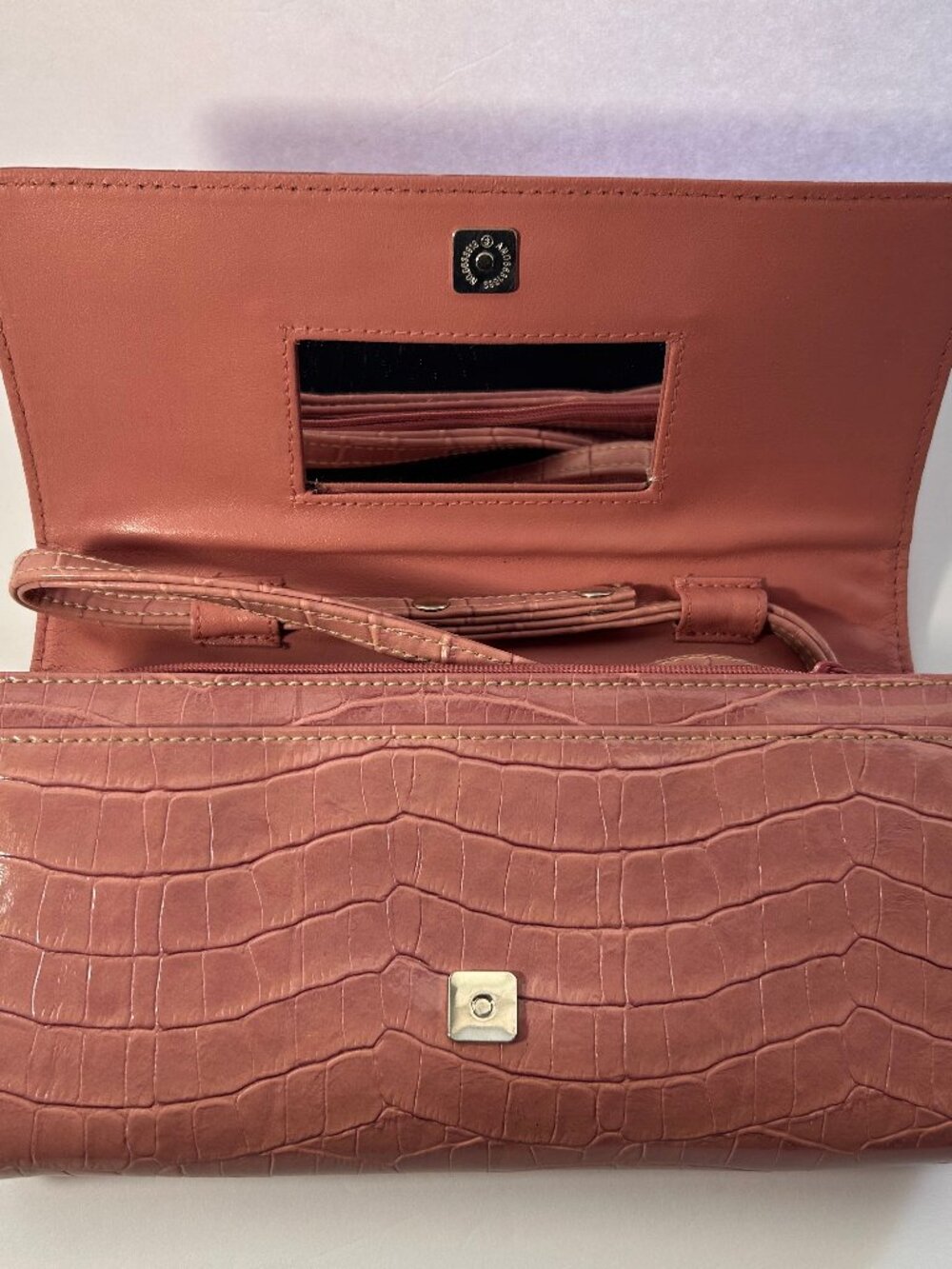 Vintage 1980s Faux Croc Clutch Evening Bag Dusty Rose w/Convertible Strap